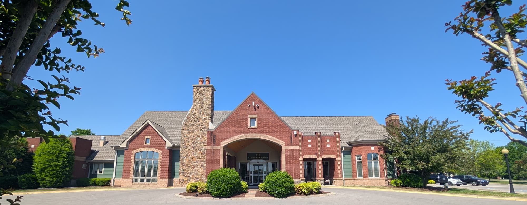 Outdoor view of Hearthside Senior Living - sunny day